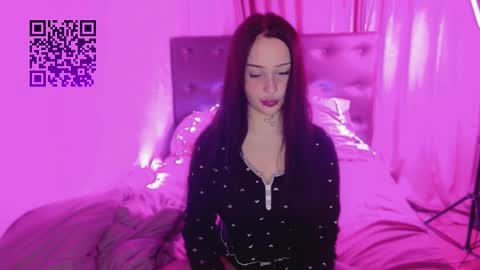 Snapshot of lolykari chatting on February 11, 7:41 pm Kari online show from February 11, 7:41 pm