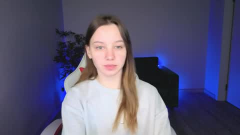 Snapshot of lolytaberry chatting on May 11, 1:33 am lolytaberry online show from May 11, 1:33 am