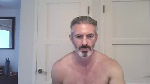 6ft7 Bi Daddy online show from November 11, 6:08 pm
