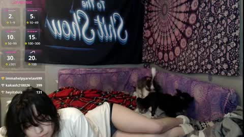 Snapshot of londonray chatting on September 18, 8:49 am londonray online show from September 18, 8:49 am