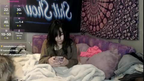 Snapshot of londonray chatting on September 22, 4:36 am londonray online show from September 22, 4:36 am