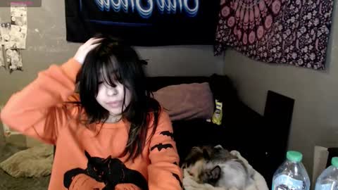 Snapshot of londonray chatting on October 11, 7:51 am londonray online show from October 11, 7:51 am