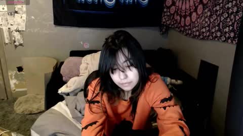 Snapshot of londonray chatting on October 19, 5:41 am londonray online show from October 19, 5:41 am