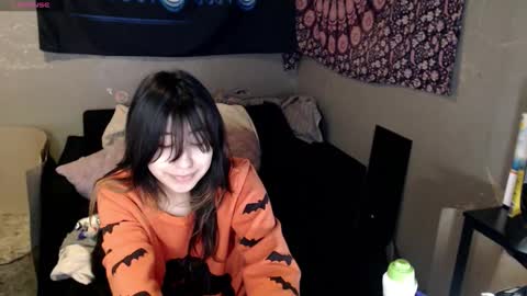 Snapshot of londonray chatting on October 26, 6:30 am londonray online show from October 26, 6:30 am