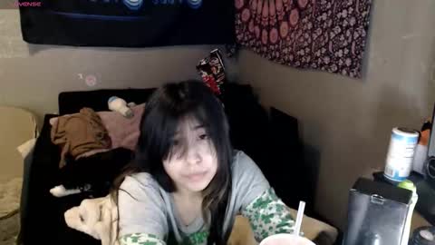 Snapshot of londonray chatting on November 3, 4:03 am londonray online show from November 3, 4:03 am