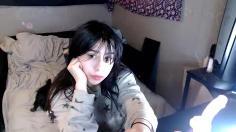 Snapshot of londonray chatting on December 14, 3:01 am londonray online show from December 14, 3:01 am