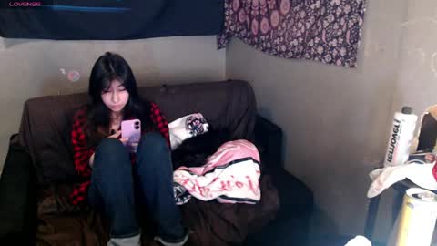 londonray online show from March 29, 9:37 pm