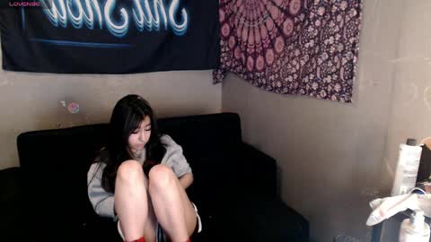 londonray online show from April 3, 11:58 pm