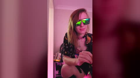 Snapshot of lonely_cosplay_chick chatting on December 13, 8:14 pm Sidney Prescott online show from December 13, 8:14 pm