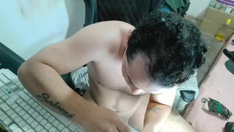 Marvin Santiago online show from May 28, 8:00 am