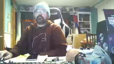 Snapshot of longandcut99 chatting on October 13, 4:51 pm longandcut99 online show from October 13, 4:51 pm