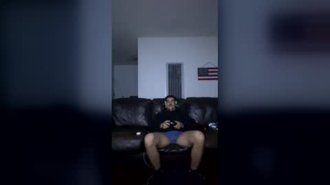 Longbeachslut  online show from January 13, 11:48 am