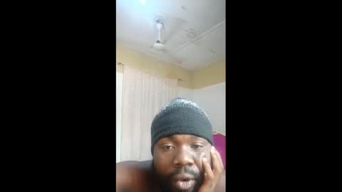 Snapshot of longblackhardd chatting on March 12, 12:04 pm longblackhardd online show from March 12, 12:04 pm