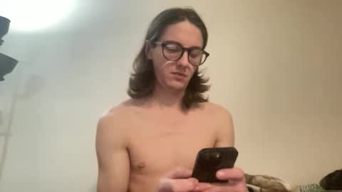 Snapshot of longdickelijah chatting on December 1, 4:39 am longdickelijah online show from December 1, 4:39 am