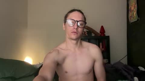 longdickelijah online show from April 4, 9:51 am