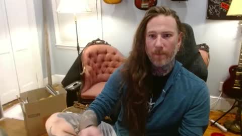 longhair online show from November 4, 6:56 am