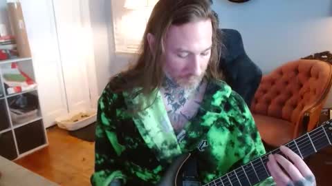 longhair online show from November 29, 5:05 pm