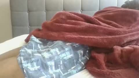 how can i plz u online show from April 20, 8:21 pm