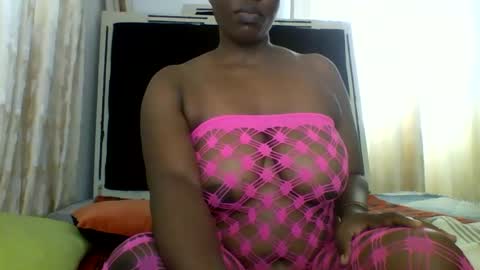 longjuicyclit online show from November 12, 11:10 am