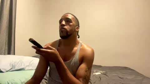 Snapshot of longmeat901 chatting on January 5, 6:35 am longmeat901 online show from January 5, 6:35 am