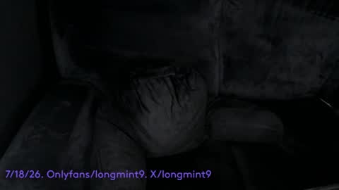 Snapshot of longmint96 chatting on July 19, 5:00 am Real twitterlongmint9 online show from July 19, 5:00 am