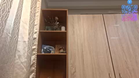 Kelly u can call Kelik online show from December 19, 7:37 am