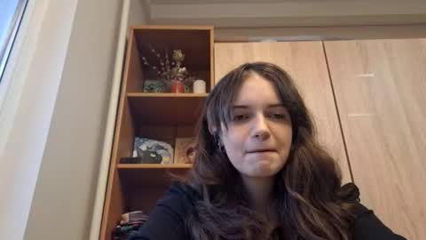 Kelly u can call Kelik online show from December 22, 8:11 am