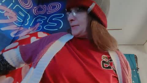 Londoncashmere69  online show from January 8, 7:24 pm