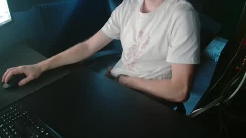 Loofy Art online show from November 1, 1:24 pm