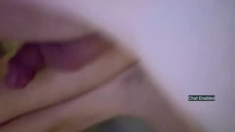 Snapshot of lookatmybits chatting on March 31, 4:35 am lookatmybits online show from March 31, 4:35 am