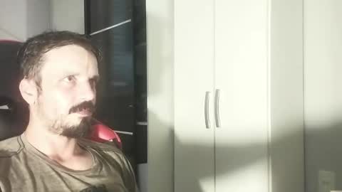 Snapshot of lookaz4010 chatting on February 10, 8:21 pm Lucas online show from February 10, 8:21 pm