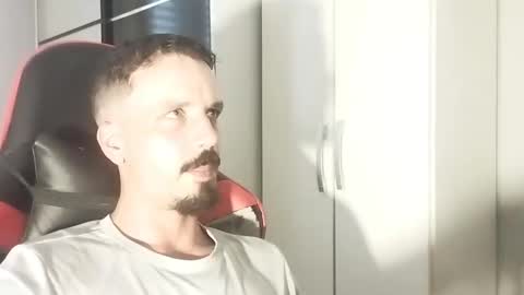 Snapshot of lookaz4010 chatting on February 24, 2:48 pm Lucas online show from February 24, 2:48 pm