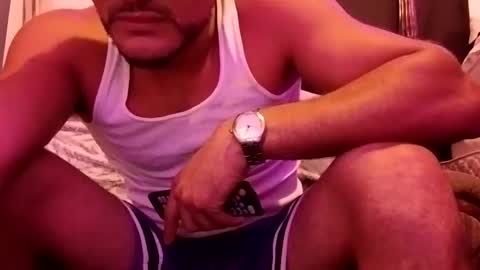 lookhim25 online show from April 11, 6:07 am