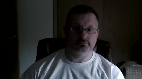 Snapshot of lookin75 chatting on March 6, 4:41 am lookin75 online show from March 6, 4:41 am