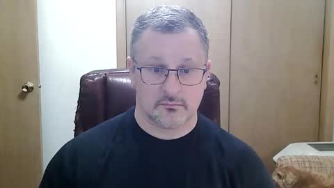 Snapshot of lookin75 chatting on February 26, 4:22 am lookin75 online show from February 26, 4:22 am