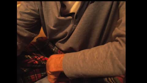 looking469 online show from December 31, 5:22 am