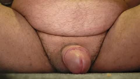 Snapshot of looking_at_you_honey chatting on July 27, 2:29 am looking_at_you_honey online show from July 27, 2:29 am