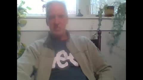 lookingforanopening online show from December 16, 3:39 pm