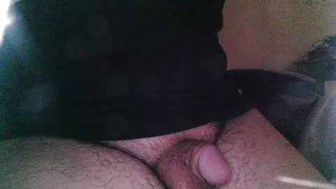Snapshot of lookingforcougars500 chatting on June 14, 12:52 am lookingforcougars500 online show from June 14, 12:52 am