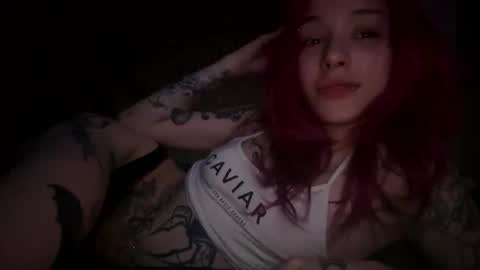 Snapshot of lookingforlona chatting on November 25, 3:01 pm lookingforlona online show from November 25, 3:01 pm