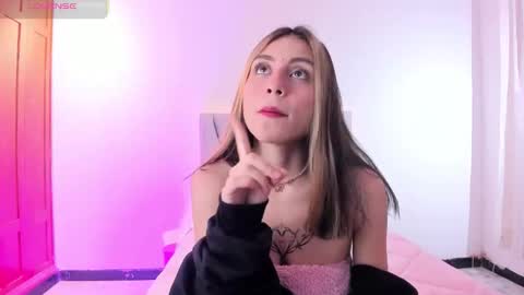 Loly online show from September 15, 1:22 pm