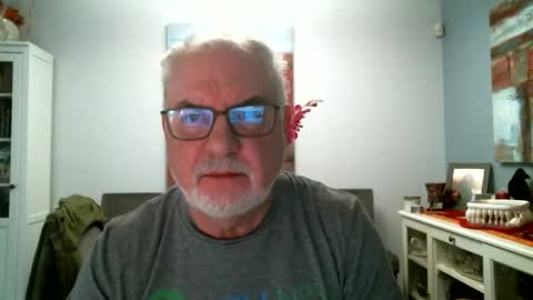 loop102 online show from April 4, 7:11 pm