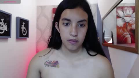 Snapshot of loornna_mirr chatting on November 24, 2:06 pm Loornna mirr online show from November 24, 2:06 pm