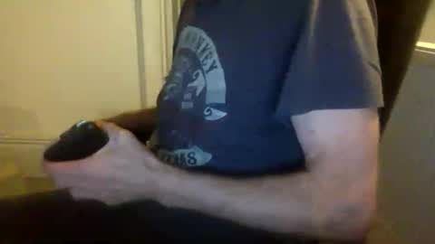 loose565 online show from June 7, 11:41 pm