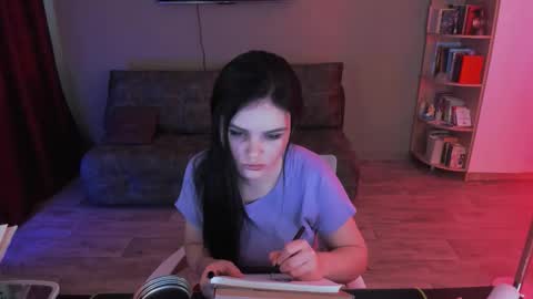 Snapshot of lora_cain chatting on March 11, 3:56 am Lora Cain online show from March 11, 3:56 am