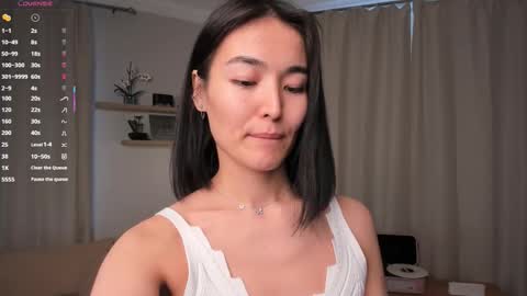 Snapshot of lora_lifelover chatting on February 1, 8:02 am Lora control 2 min for every new Fan Club subscriber online show from February 1, 8:02 am