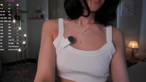 Lora control 2 min for every new Fan Club subscriber online show from March 29, 8:36 am