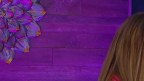 Lora online show from February 19, 8:27 pm