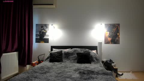 Lora online show from January 22, 9:57 am