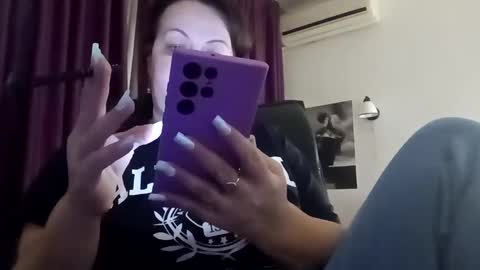 Lora online show from January 22, 4:02 pm